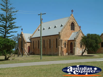 Greenough St Peters Church . . . CLICK TO VIEW ALL GREENOUGH POSTCARDS