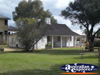 Mandurah Halls Cottage Circa 1833 . . . CLICK TO ENLARGE