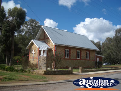 Serpentine St Stephens Anglican Church . . . CLICK TO VIEW ALL SERPENTINE POSTCARDS